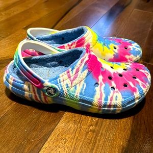 Crocs size 9W 7M Pink Blue Yellow White Shoes